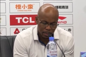 龙狮主帅：将来会给徐昕更多球权 会帮助他更好地成长